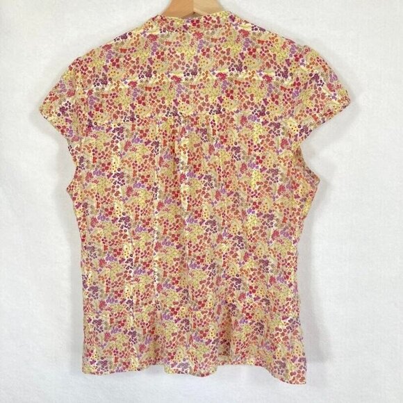 H&M Cap Sleeve Ditsy Floral Print Split Neck Button Up Shirt Size 12 - Picture 3 of 6